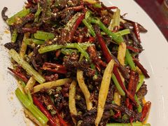 干煸牛肉丝-攀西土菜馆(南线阁店)