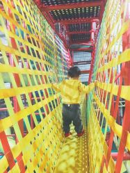 -趣玩空间蹦床乐园(临平旗舰店)