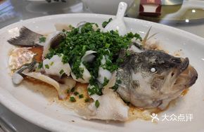 Dongjiang Scallion Baked Sea Bass