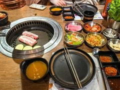 -香猪坊韩国烤肉专属门店(魏公村店)
