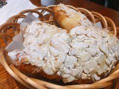-麦田工坊(月湖店)