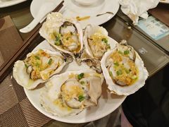 -飨食汇全日制餐厅·昆山皇冠假日酒店(九方店)