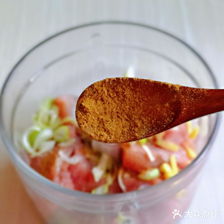 🔥这样做出来的肉馅鲜嫩多汁㊙️皮薄馅大韭菜木耳猪肉水饺‼️