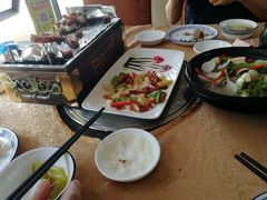 -东方之猪四更烤乳猪(金垦总店)