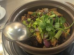 -胡须佬鸡煲四季火锅店(石厦西村直营店)