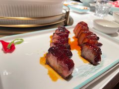 经典叉烧-领鲜天下·焗海鲜·花胶鸡(天目里店)