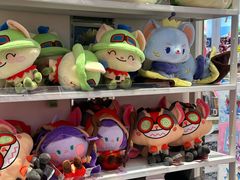 -名创优品(山东青岛华润万象城店)