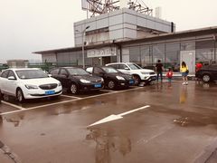 -欧尚超市苏州店停车场(金鸡湖路店)