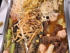 -在巷子里的烤肉店·螺蛳粉烤鱼·牛蛙(和美城店)