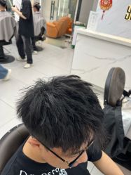 -尤司男士国潮理发馆