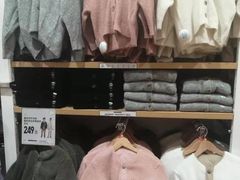 -优衣库(无锡荟聚购物中心店)