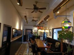 -拖板鞋咖啡旅行酒店(春熙路地铁站店)