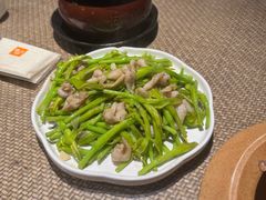 鲜黄花菜爆猪颈肉-老客家·客家菜(万达店)