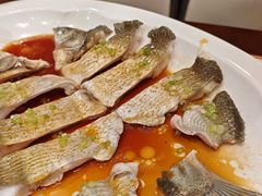 -鱼痴渔醉·食鲜集(月亮湾店)