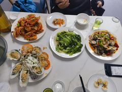 -汪姐海鲜(侨港风情街金冠好店)