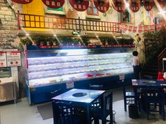 -马路边边麻辣烫联盟路店