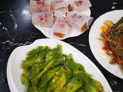 -新会鲜蚝鸡煲(新会总店)