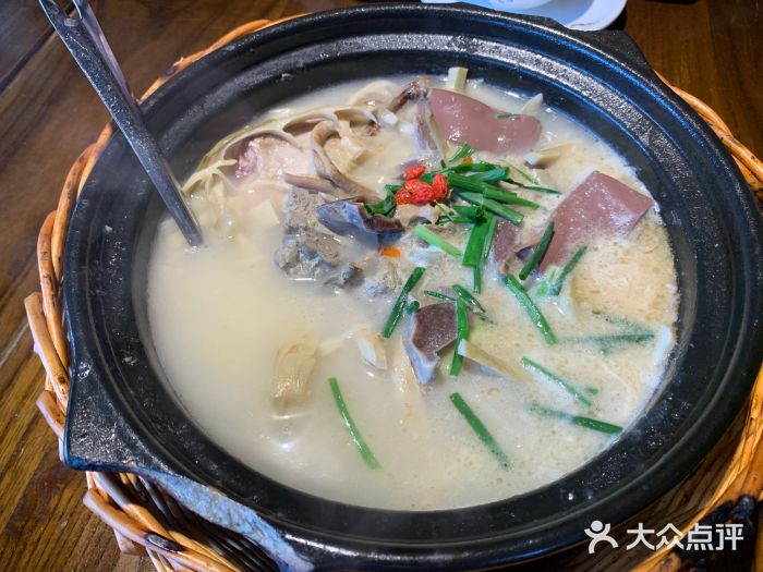 百姓人家家常菜馆(大观·天地mall店)-老鸭煲-菜-老鸭煲图片-南京美食