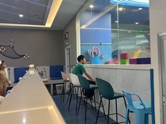 -龙格亲子游泳•水育早教运动中心