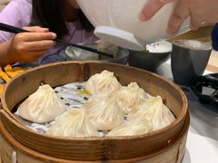 -馋三尺蟹粉小笼(人民广场店)