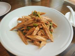 -小马哥融合菜(延安大街店)