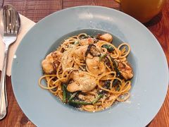 菠菜牡蛎意面-AO cafe＆bistro