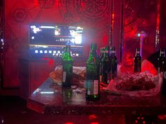 -范特西FANTASY量贩式KTV(民主广场店)