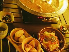 -野山舂·贵州现舂酸汤牛肉(东山店)