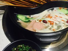 -钢管厂五区小郡肝串串香(南山店)