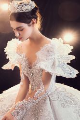 -艾米丽婚纱礼服