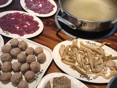 -官塘兄弟·潮汕牛肉店(官塘总店)