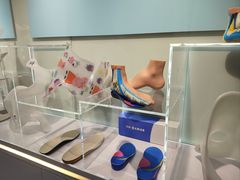 -龙脊康·颈肩腰腿痛·脊柱侧弯·运动损伤脊柱专科门诊(天河店)