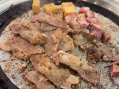 -灶边炉台·东北融合烤肉(南山店)