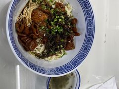 -沪西老弄堂面馆(定西路店)