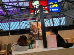 -肯德基(南京站A2检票口楼上)