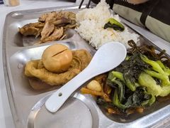 鸡腿饭-九点小吃·安吉特色