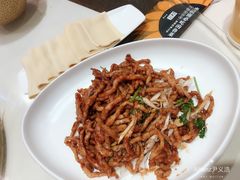 -闫府私房菜(经四路万达店)