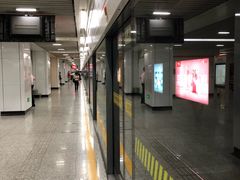 -常熟路(地铁站)