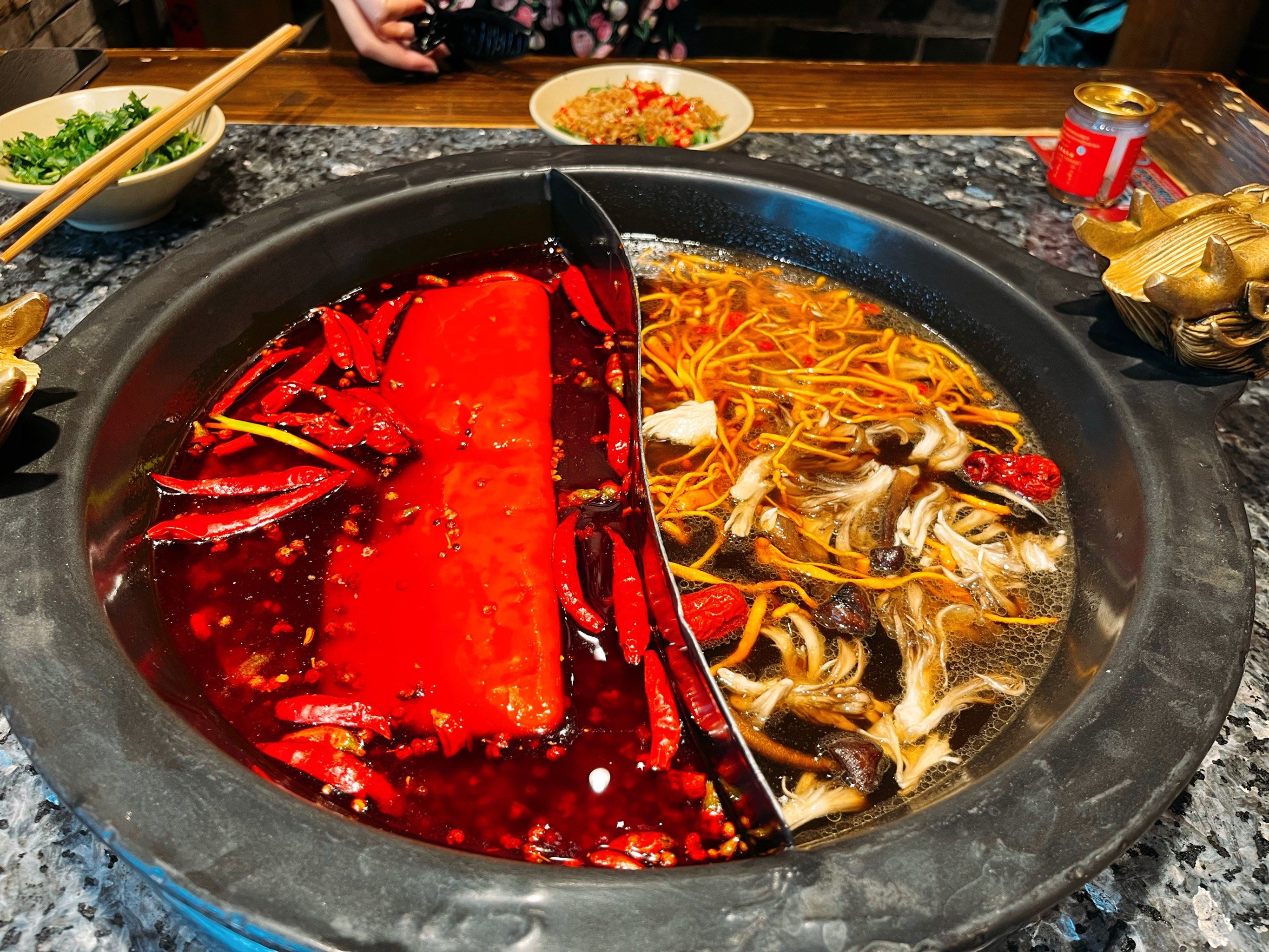 川味火锅热辣辣