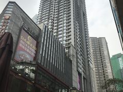 -日月光中心广场