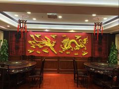 -梅龙镇酒家(南京西路总店)