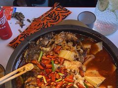 -鸣记脆皮烤鱼·海鲜烤鱼(三八广场店)
