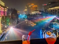 -Tipsy Bar•屋顶露台酒吧&水烟吧