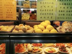 面包甜点陈列柜-护国寺小吃(地安门店)