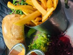 -The Habit Burger Grill 哈比特汉堡(复兴soho店)