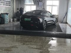 -北亚国超特斯拉授权钣喷中心