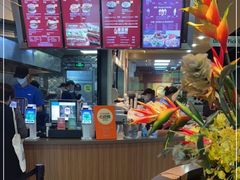 -The Habit Burger Grill 哈比特汉堡(复兴soho店)