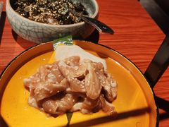 -山之屋炭火烧肉·生啤畅饮(大朗万科中央公园店)