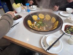 -鲁员外地锅鸡地锅鱼(古墩路店)