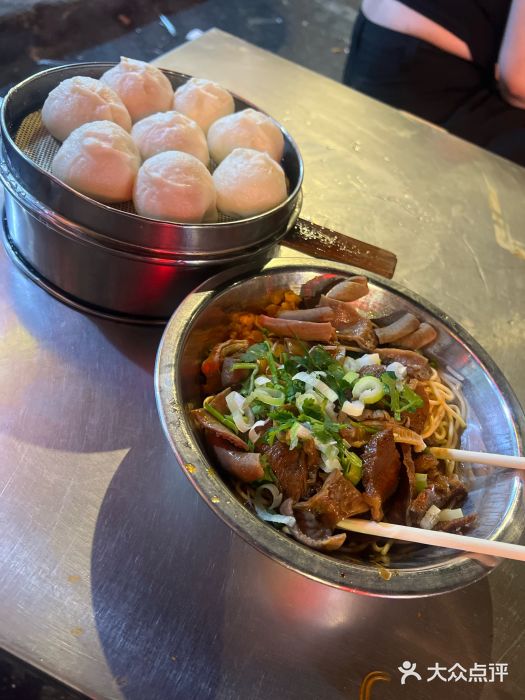 薛记襄阳香辣牛肉面(平安路店)图片